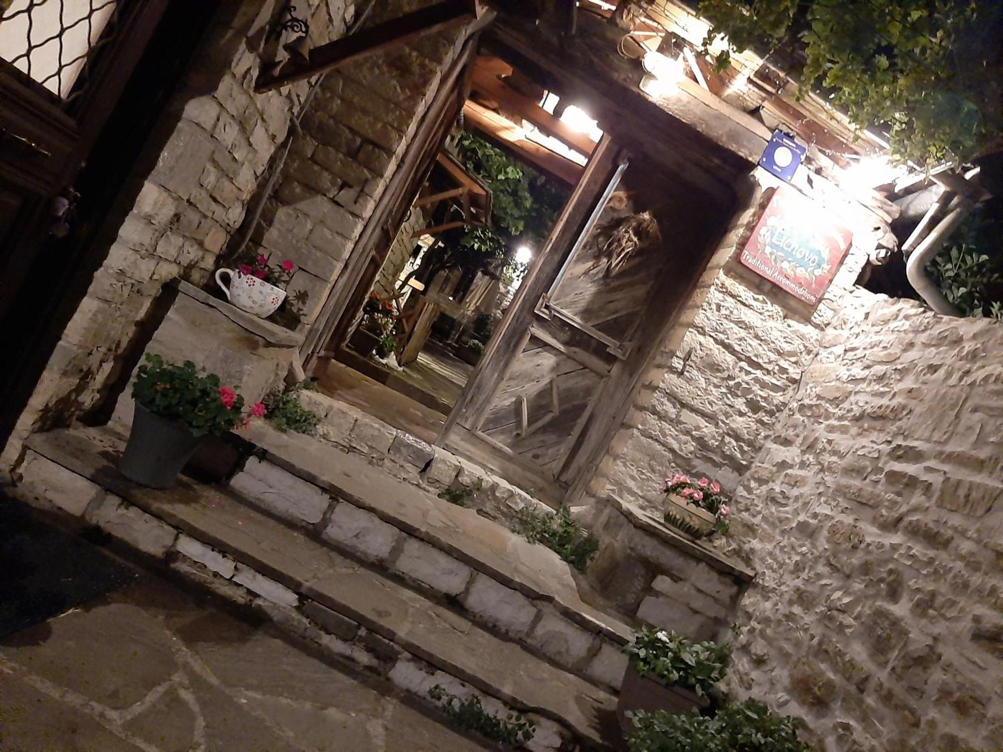 Lichovo Papigko Quarto foto